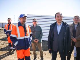 Глава Якутии поручил расширить производственную базу «Дорог Арктики» в Чокурдахе