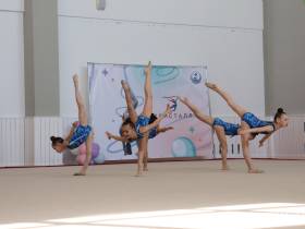 Около 170 гимнасток собрали межмуниципальные соревнования «Crystal Summer-II» в Якутске