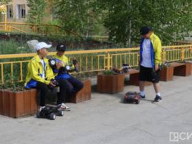 Гонки на радиоуправляемых машинках устроили школьники в Якутске