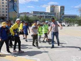 Гонки на радиоуправляемых машинках устроили школьники в Якутске