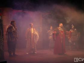 «Такого на сцене Русского театра ещё не было»: в Якутске показали постановку «Руслан и Людмила»