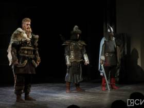 «Такого на сцене Русского театра ещё не было»: в Якутске показали постановку «Руслан и Людмила»