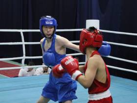 Боксёры из двадцати команд провели первые бои на спартакиаде учащихся Якутии