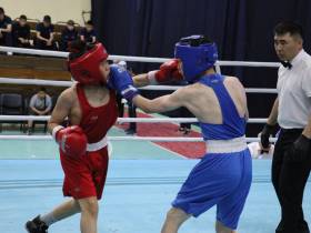 Боксёры из двадцати команд провели первые бои на спартакиаде учащихся Якутии