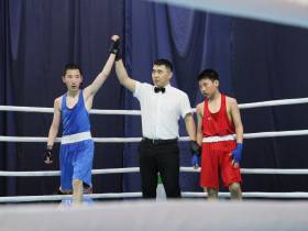 Боксёры из двадцати команд провели первые бои на спартакиаде учащихся Якутии