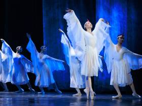 В Якутске состоялась премьера хореографической легенды «Ситим»