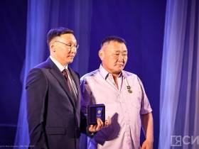 В Якутске состоялось торжественное заседание, посвященное 20-летнему юбилею ГУП «ЖКХ РС (Я)»