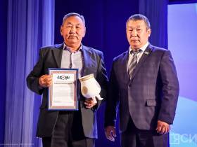 В Якутске состоялось торжественное заседание, посвященное 20-летнему юбилею ГУП «ЖКХ РС (Я)»