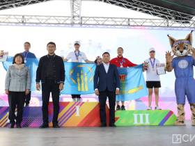 Бадминтон, теннис и шахматы: в Якутске вручили медали чемпионам спартакиады учащихся республики