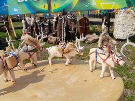 Глава Алдана отметил наградами достойных жителей города