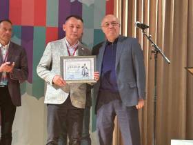 Якутское издательство «Айар» отметили дипломами на книжном фестивале «Красная площадь»