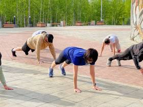 Министр экономики Якутии рассказала, как поддерживает физическую форму