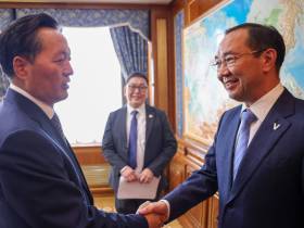 Глава Якутии обсудил перспективы сотрудничества с делегацией провинции Хэйлунцзян КНР