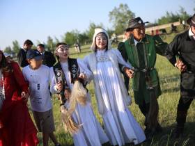 Осуохай до самого рассвета: лучших запевал определят на Ысыахе Туймаады
