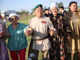 Осуохай до самого рассвета: лучших запевал определят на Ысыахе Туймаады