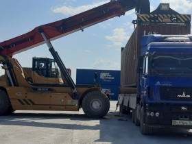 В «Железных дорогах Якутии» рассказали о сервисе контейнерных поездов