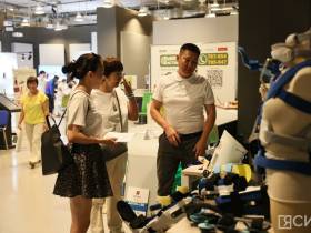 Технические средства реабилитации представили на выставке в Якутске