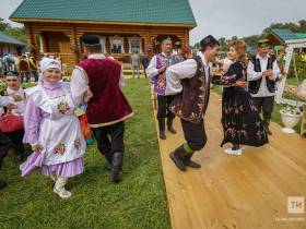 Якутяне стали почётными гостями на татарском празднике Сабантуй