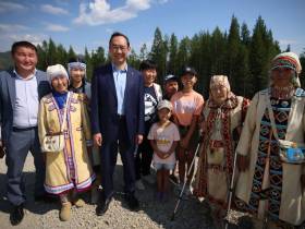 В Томпонском районе Якутии открыли новый мост через реку Менкюле