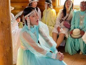 Более 200 олонхосутов принимают участие на Ысыахе Олонхо в Оймяконском районе