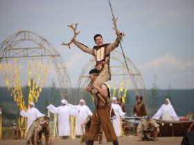 Фоторепортаж: первый день Ысыаха Олонхо в Оймяконском районе Якутии