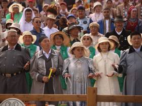 Фоторепортаж: первый день Ысыаха Олонхо в Оймяконском районе Якутии