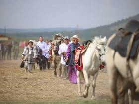 Фоторепортаж: первый день Ысыаха Олонхо в Оймяконском районе Якутии