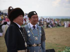 Фоторепортаж: первый день Ысыаха Олонхо в Оймяконском районе Якутии