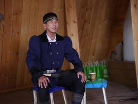 Фоторепортаж: первый день Ысыаха Олонхо в Оймяконском районе Якутии