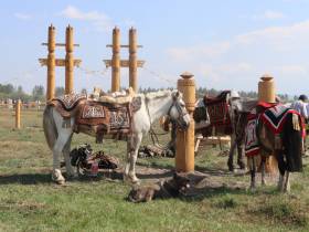 На Ысыахе Олонхо состоялся фестиваль конского убранства