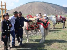 На Ысыахе Олонхо состоялся фестиваль конского убранства