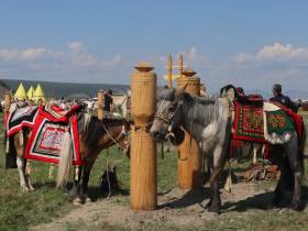 На Ысыахе Олонхо состоялся фестиваль конского убранства