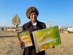 Лучшие исполнители олонхо получили 1 миллион рублей на Ысыахе Олонхо в Оймяконском районе