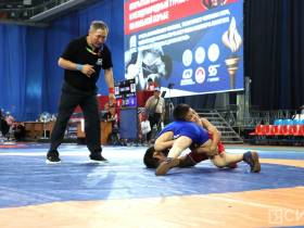 Более 500 юных борцов из пяти стран вышли на ковёр турнира Павла Пинигина в Якутске