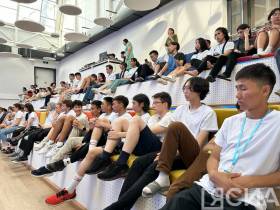 Более ста лучших школьников из России и зарубежных стран участвуют в олимпиаде «Туймаада» в Якутии