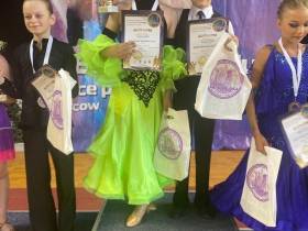 Юные танцоры клуба «Румба» из Ленска с успехом выступили на крупных летних турнирах