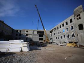 В Хатассах в этом году построят дополнительное здание и обновят основное здание школы