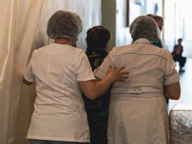 Более сорока операций за день провели якутские врачи в Донецке