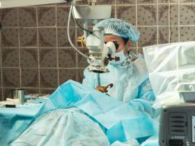 Более сорока операций за день провели якутские врачи в Донецке