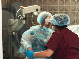 Более сорока операций за день провели якутские врачи в Донецке