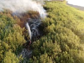 Несколько очагов возгораний потушили на крупном лесном пожаре в Среднеколымском районе
