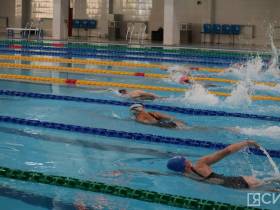 В Якутске прошли соревнования по плаванию среди сотрудников МЧС Дальнего Востока