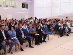 Айсен Николаев возглавит список «Единой России» на выборах в Якутскую городскую думу