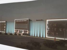 Айсен Николаев проверил ход строительства нового здания кадетской школы-интерната в Якутске