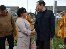 Глава Якутии посетил музей переселения в Чурапчинском районе