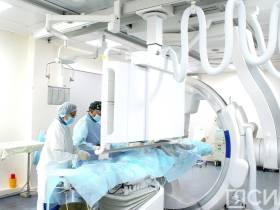 В Якутии провели уникальную операцию пациенту с циррозом печени