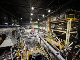 Глава Якутии посетил крупнейший золотодобывающий кластер Гросс