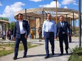 В селе Майя реконструируют территорию Монумента Победы