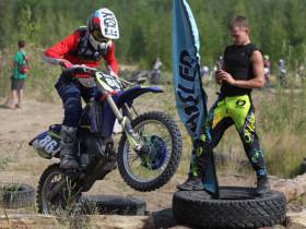 В Якутске состоялись экстремальные гонки на мотоциклах