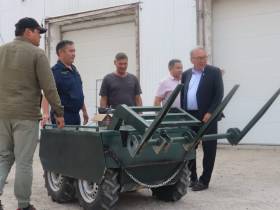 Компания «Якутскэнерго» передала в зону СВО автомобили